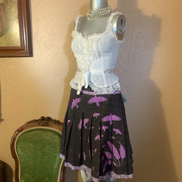 NWT Industry Pleated Bird Skirt.  Sz 27 - Picture 1 of 5